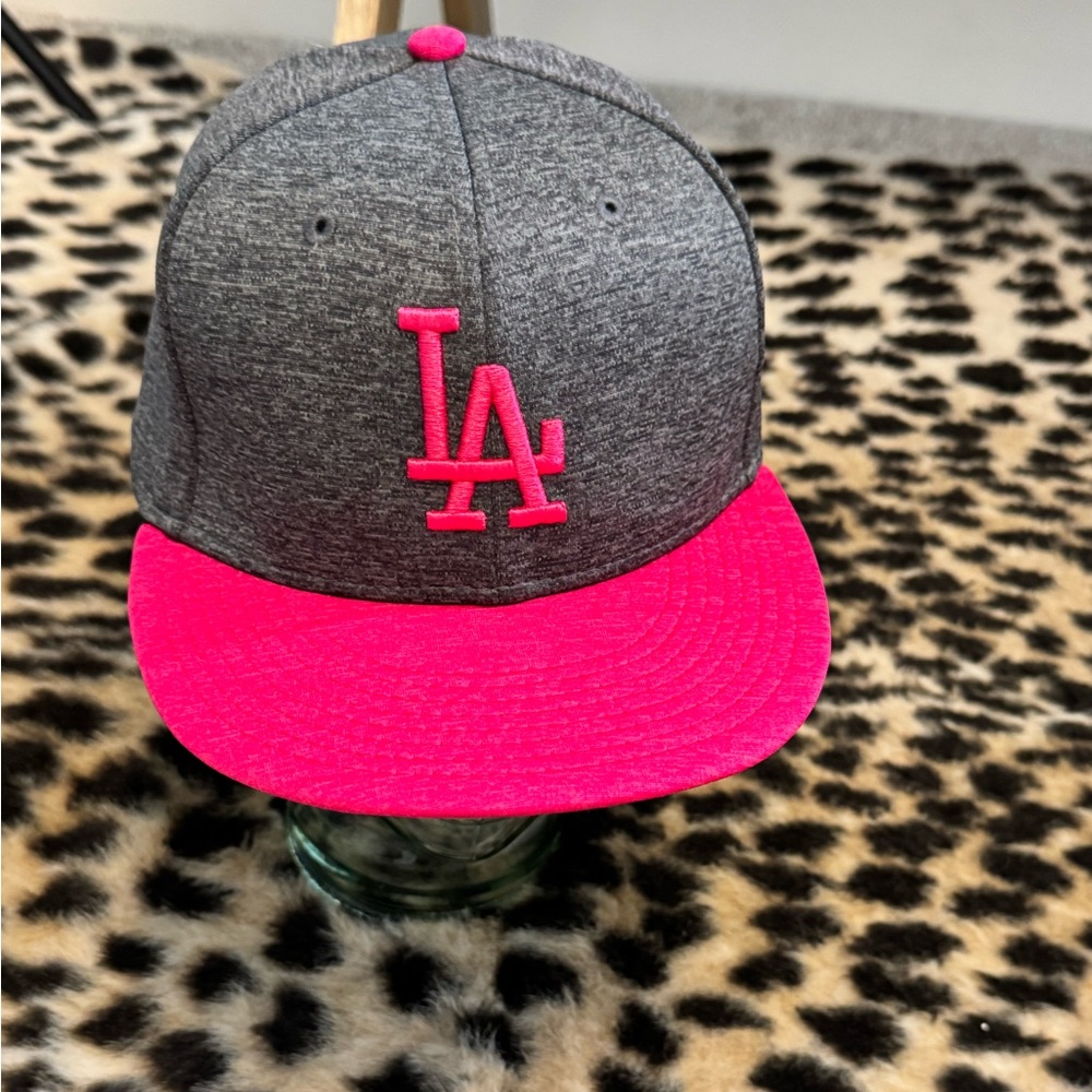 Los Angeles Dodgers New Era 59Fifty Fitted Hat Cap
Size 7 3/8 MLB Baseball Men